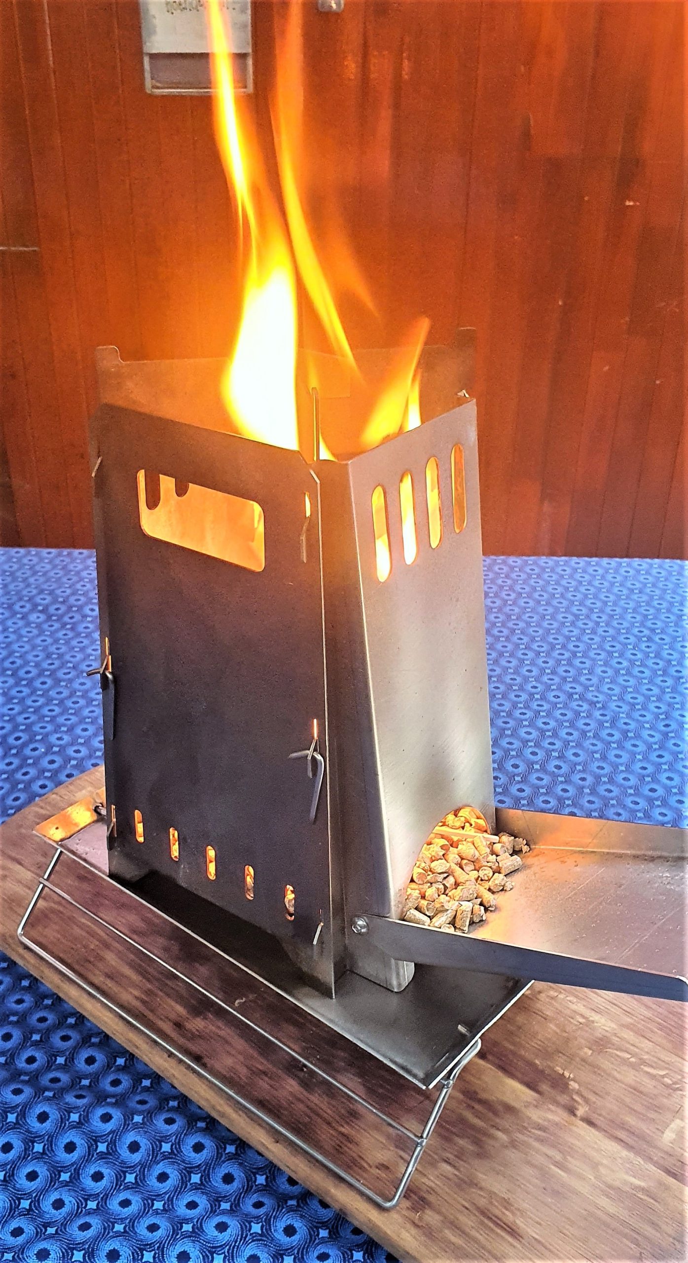 CAM Flat Pack Rocket Stove