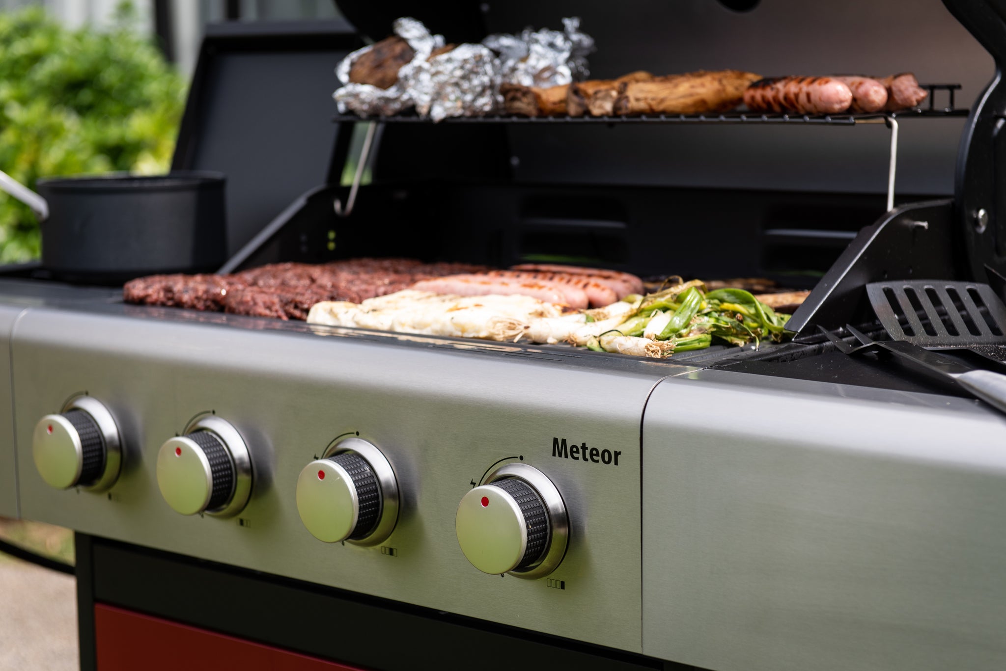 Outback Meteor 4 Burner Gas - www.onlinebraaishop.co.za