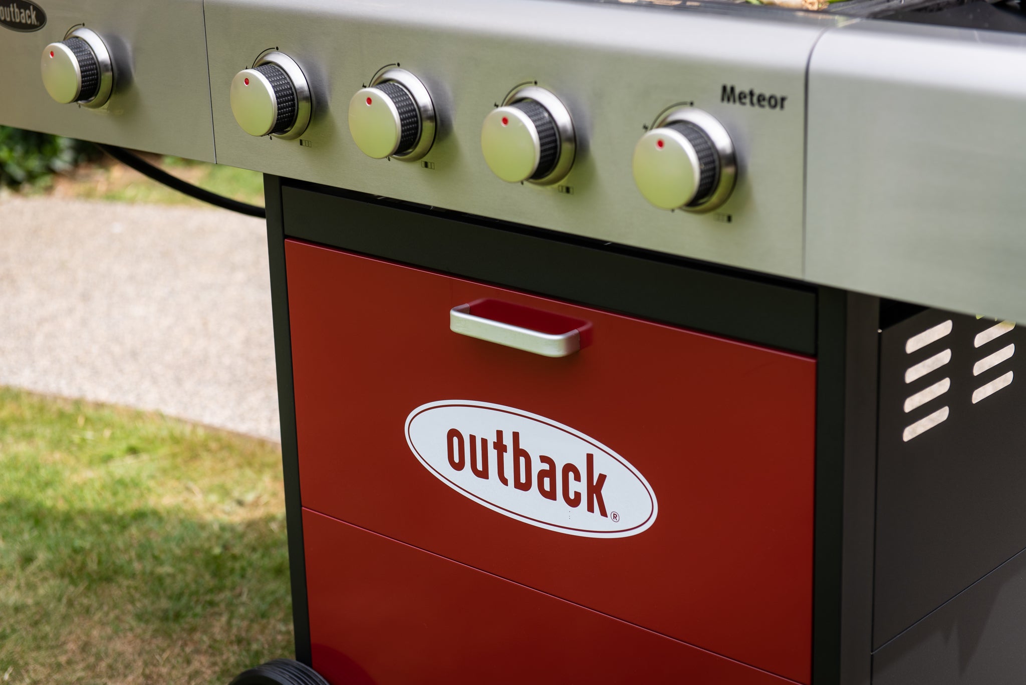 Outback Meteor 4 Burner Gas - www.onlinebraaishop.co.za